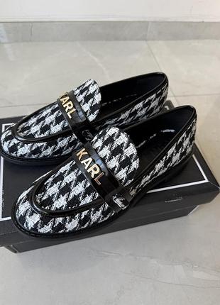Лофери karl lagerfeld жіночі, чорно-білі, 38 розмір, нові