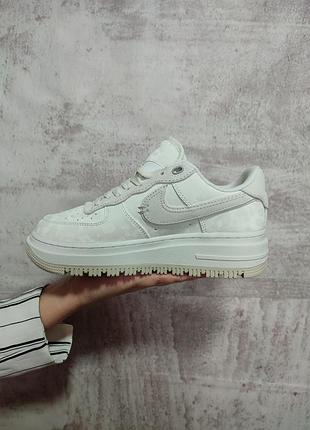 Nike air force 1 low luxe summit white 2