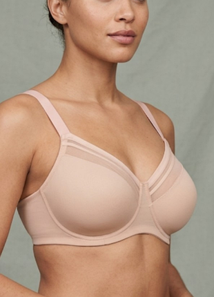 Телесный гладкий бюстгальтер без косточек lovable (италия) 85d 38d