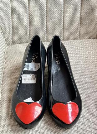 Чорні силіконові балетки melissa sweet love 39розмір 300 грн