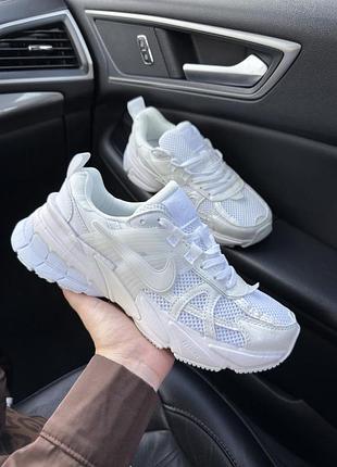 Nike v2k runtekk white