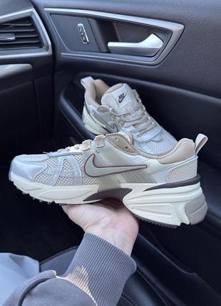 Nike v2k runtekk light brown 8