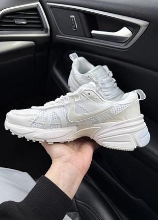 Nike v2k runtekk white flowers 4
