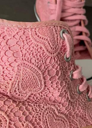 Високі кеди converse baby rose vans levi's 7
