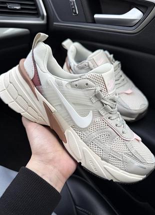 Nike v2k runtekk beige brown 2