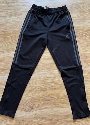 Детские спортивные штаны adidas