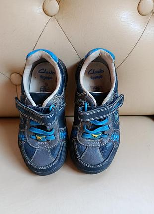 Ботиночки кожаные clarks