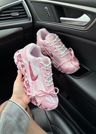 Nike initiator custom pink 4