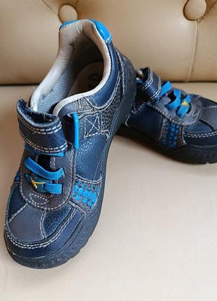 Ботиночки кожаные clarks 6