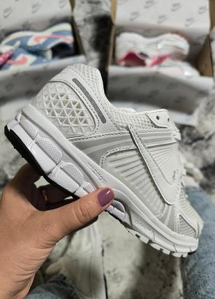 Nike zoom vomero 5 white 8