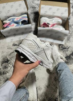 Nike zoom vomero 5 white 7