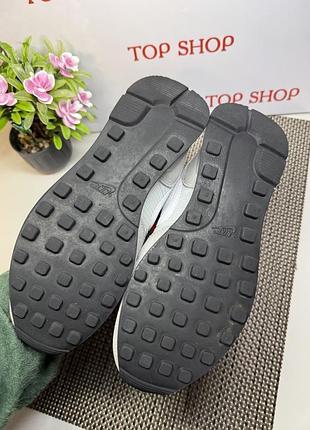 Оригинальные кроссовки nike 4