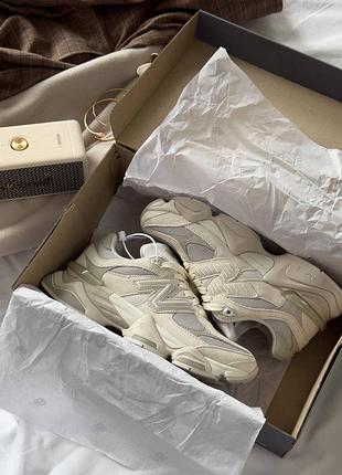 Жіночі кросівки new balance 9