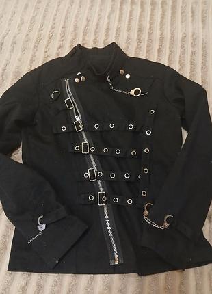 Продам эффектную дизайнерскую куртку-жакет punky jeans style в черном цвете.
