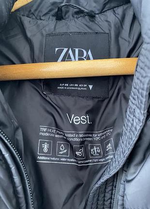 Жилет від zara,розмір с -м 2
