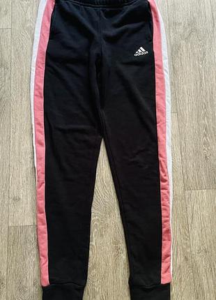 Спортивні штани adidas 164р