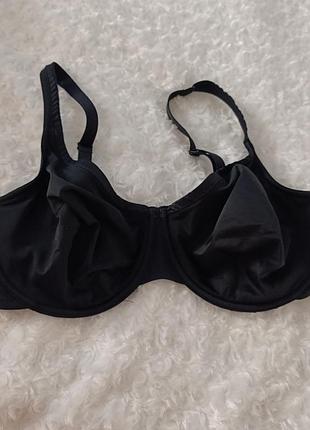 Чорний бюстгальтер базовий бюст м'який ліф hunkemoller 40e 90e 85f