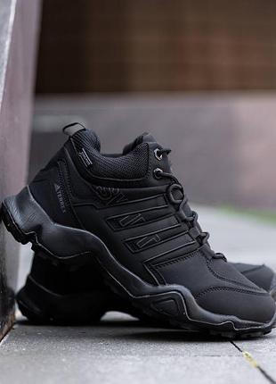 Мужские кроссовки adidas terrex swift r2 mid45x - акция, размеры 41–46