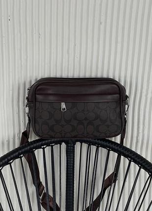 Коричнева чоловіча сумка coach 3