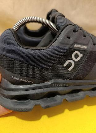 Кроссовки водонепроницаемые on ranning cloudrunner 4