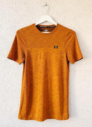 Мужская спортивная футболка under armour