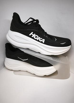 Кроссовки мужские hoka one one bondi 9 (1162016-bwht) 
новые,оригинал