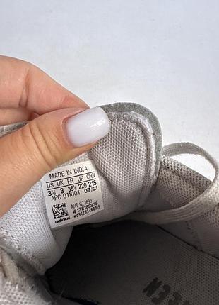 Кросівки adidas 8