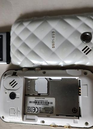 Телефон samsung  s7070 2