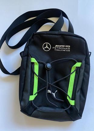 Оригинальная спортивная сумка через плечо puma mercedes-amg petronas f1 / мессенджер пума мерседес