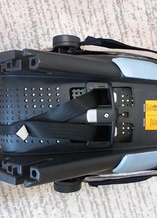 Крутое автокресло peg-perego 4