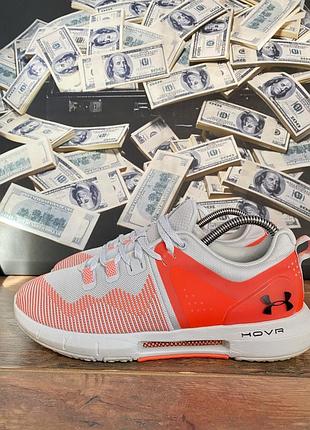 Кросівки under armour, жіночі, мають сіро памаранчовий колір, розмір 38,5 , розмір устілки 24,5 сантиметрів.
