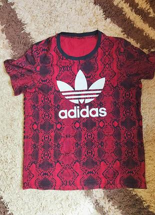 Футболка adidas