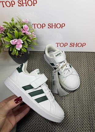 Оригинальные новые детские кроссовки adidas