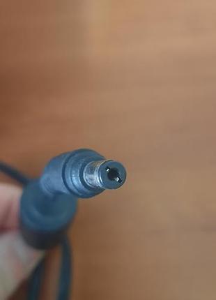 Зарядне 12v/ 1a 3