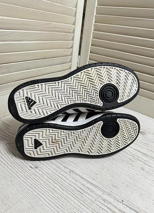 Кросівки adidas oracle 7