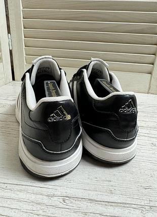 Кросівки adidas oracle 6