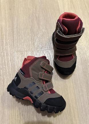 Новые детские сапоги ботинки adidas. оригинал!