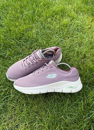 Кросівки skechers  41/26,5см
