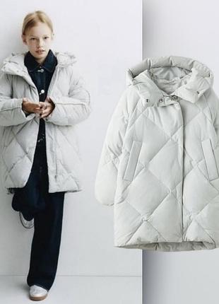 Пуховик zara на дівчинку 130 см,140 см
