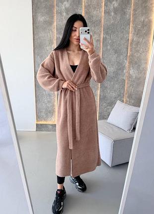 Жіночий довгий кардиган