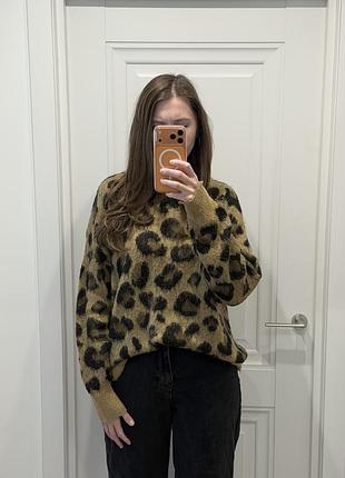 Жіночий леопардовий светр з анімалістичним принтом l-xl