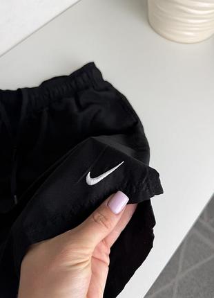 Спортивні шорти nike 3