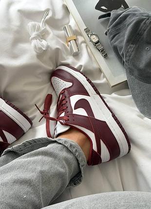 Dunk low team red bordeaux 8