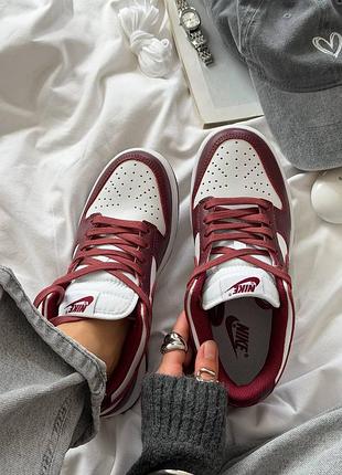 Dunk low team red bordeaux 10