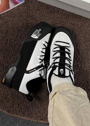 The north face vectiv exploris gore-tex 'black&amp;white' 5