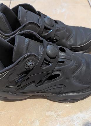 Reebok pump court black reflective 8