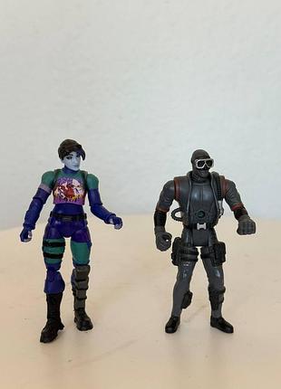 Фигурки fortnite dark bomber и водолаз swat
