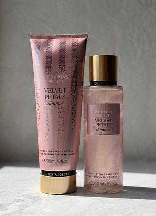 Набір спрей / міст та лосьйон з шимером victoria’s secret velvet petals shimmer