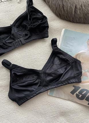 32b / 70b бюстгальтер без кісточки бралет в чорному кольорі