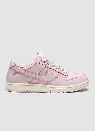 Кроссовки женские nike dunk low lace pack regal pink